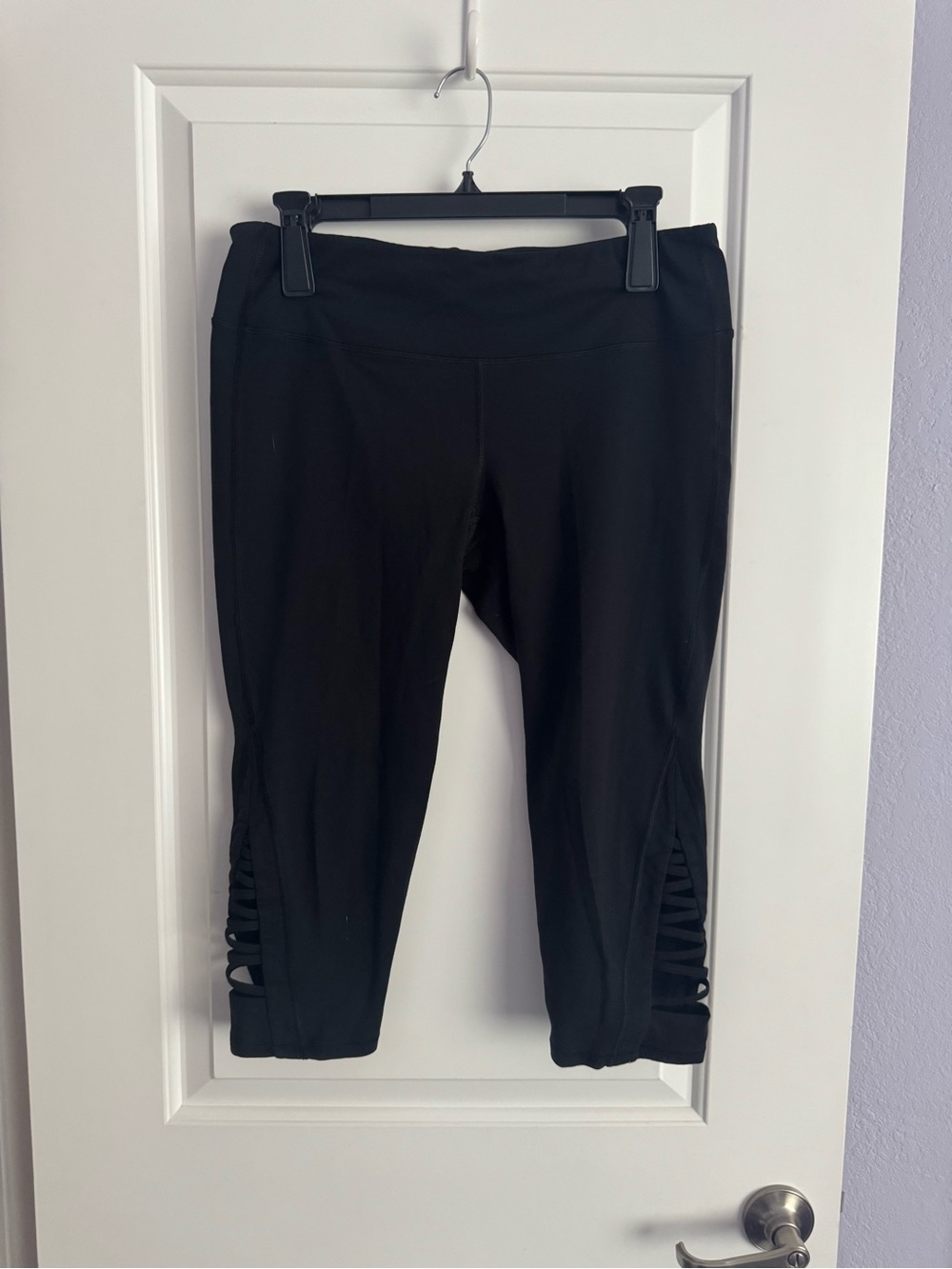 ATHLETA, lattice hem, black, new no tags